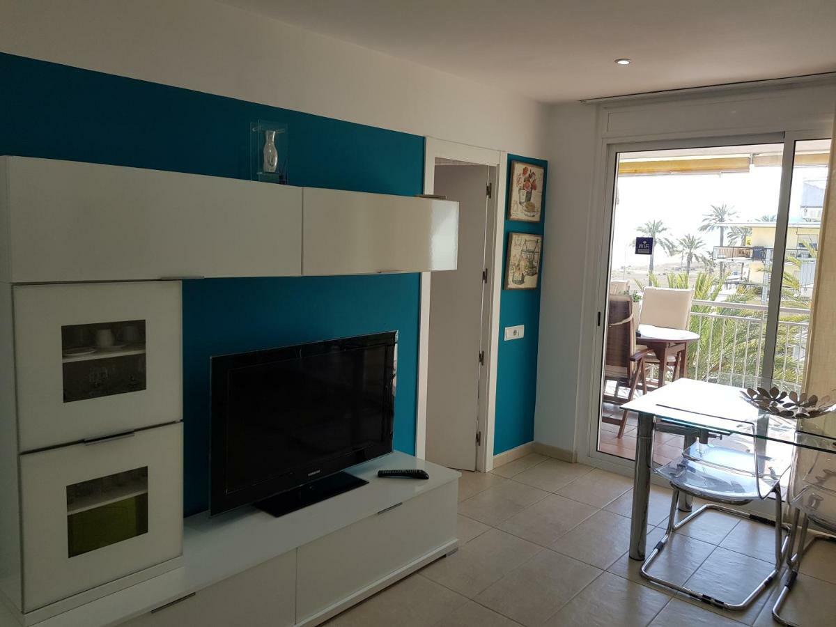 Mogaver Beach Castelldefels Apartman Kültér fotó